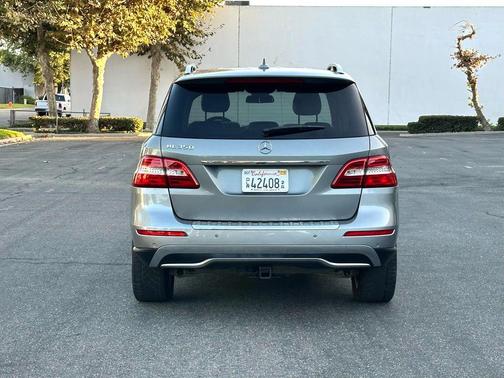 2015 Mercedes-Benz M-Class ML 350 Sport Utility 4D