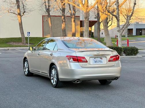2010 Lexus ES 350 Base