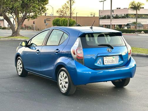 2012 Toyota Prius c One