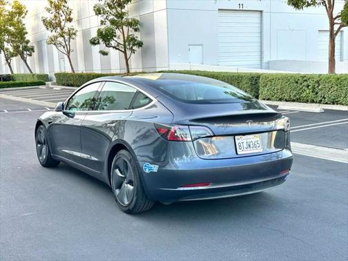 2020 Tesla Model 3 Standard Range