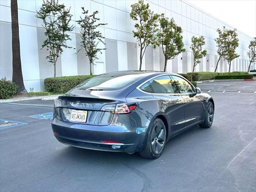 2020 Tesla Model 3 Standard Range