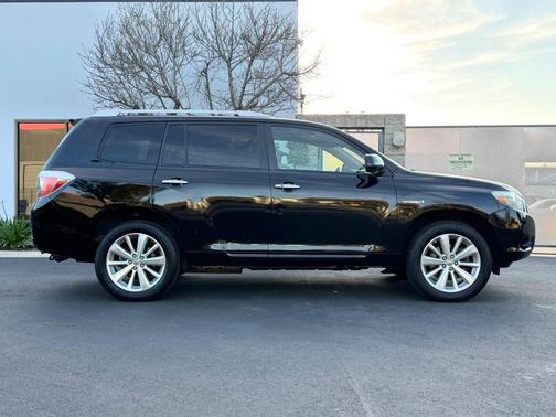 Black 2008 Toyota Highlander Hybrid Limited