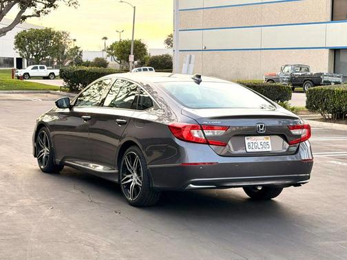 2021 Honda Accord Hybrid Touring