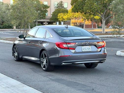 2021 Honda Accord Hybrid Touring