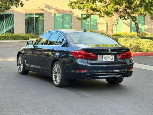 Blue 2020 BMW 530 i
