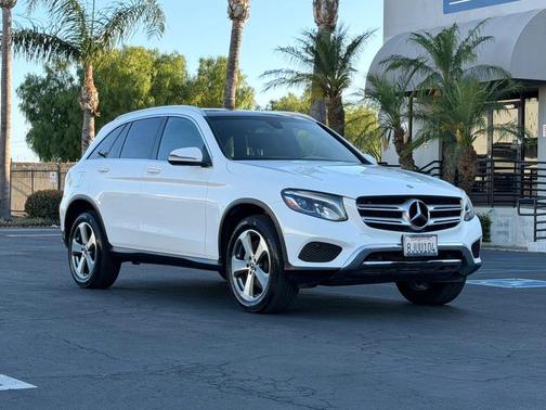 White 2019 Mercedes-Benz GLC 300 Base