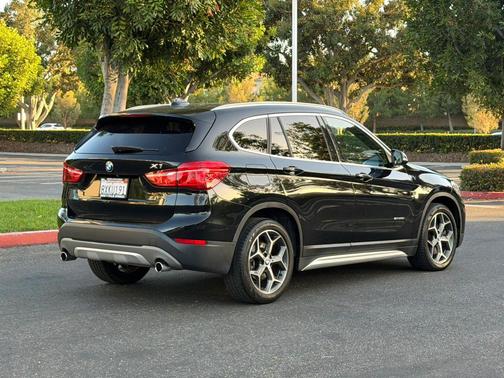 Black 2018 BMW X1 sDrive28i