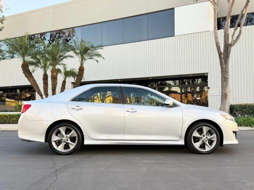 2013 Toyota Camry SE