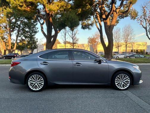 2014 Lexus ES 350 Base