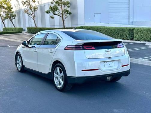2013 Chevrolet Volt Base