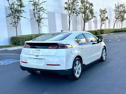 2013 Chevrolet Volt Base