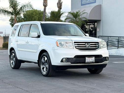 Taffeta White 2015 Honda Pilot SE