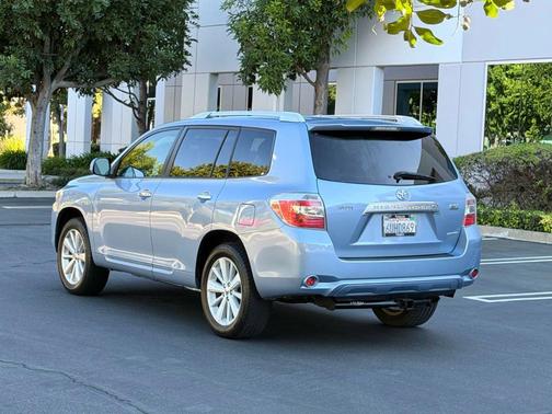 Wave Line Pearl 2008 Toyota Highlander Hybrid Limited