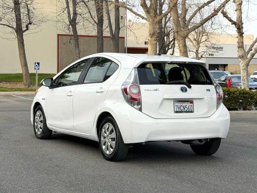 2014 Toyota Prius c One