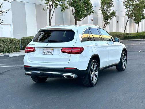 2017 Mercedes-Benz GLC 300 Base