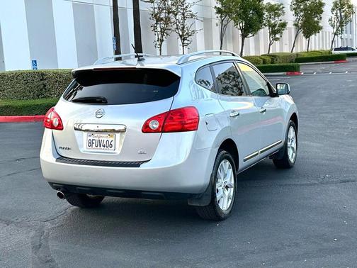 2012 Nissan Rogue SV w/SL Pkg