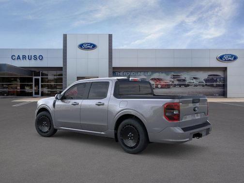 2025 Ford Maverick Lobo Standard