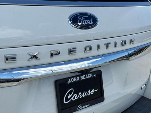 White Metallic 2024 Ford Expedition Max Limited