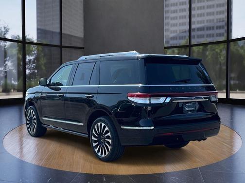 Black Metallic 2022 Lincoln Navigator Black Label
