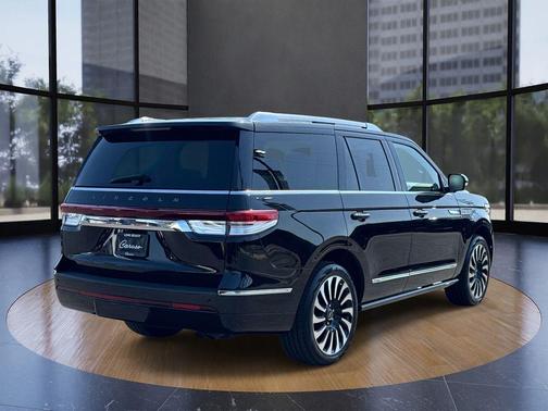 Black Metallic 2022 Lincoln Navigator Black Label