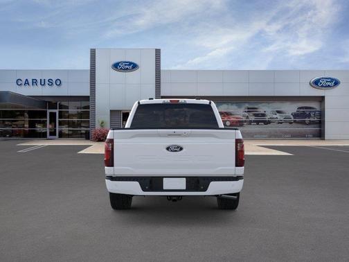 Oxford White 2026 Ford F-150 XLT