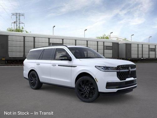 White Metallic 2026 Lincoln Navigator Reserve