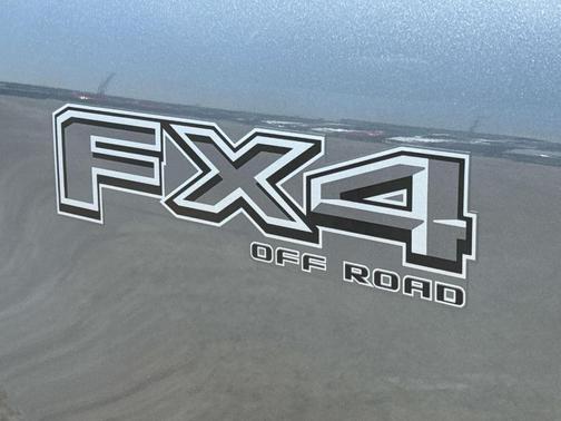 Gray Metallic 2023 Ford F-250 XLT