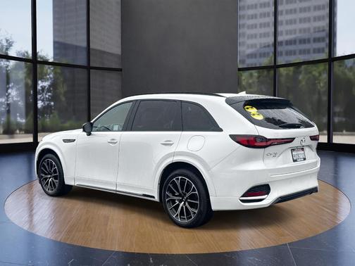 2025 Mazda CX-70 CX-70