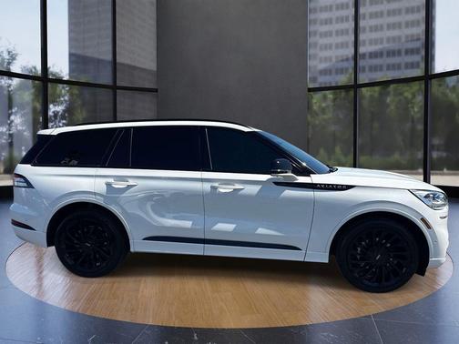 2023 Lincoln Aviator Reserve AWD