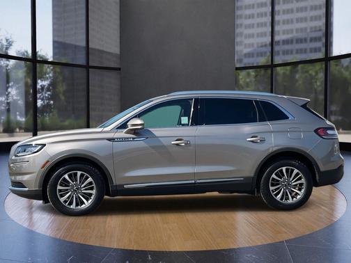 2021 Lincoln Nautilus Standard