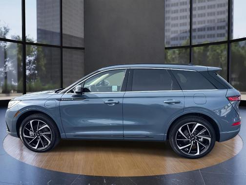 2025 Lincoln Corsair Grand Touring