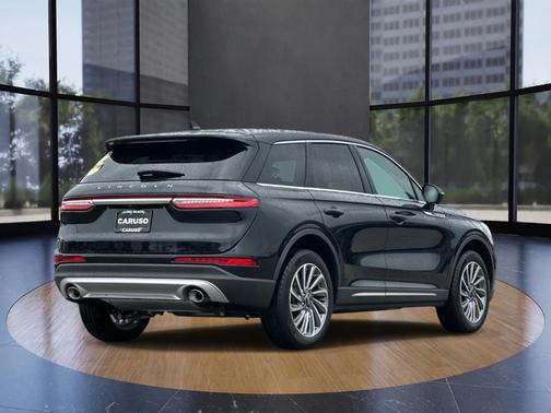 2025 Lincoln Corsair Reserve