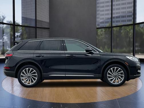 2025 Lincoln Corsair Reserve