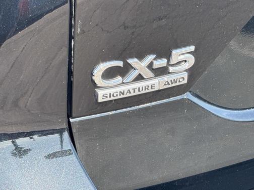 2023 Mazda CX-5 Signature