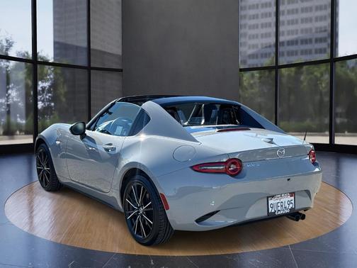 2025 Mazda MX-5 Miata RF Grand Touring