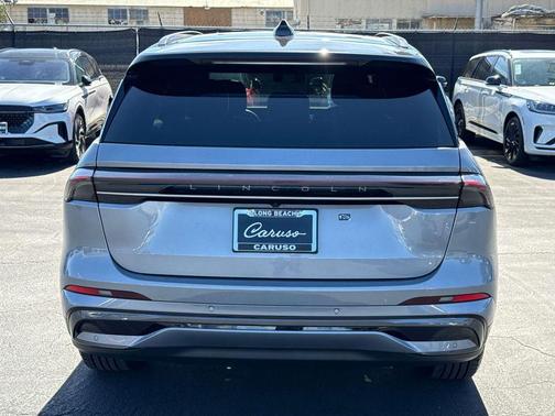 2025 Lincoln Nautilus Reserve