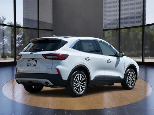 2025 Ford Escape PHEV