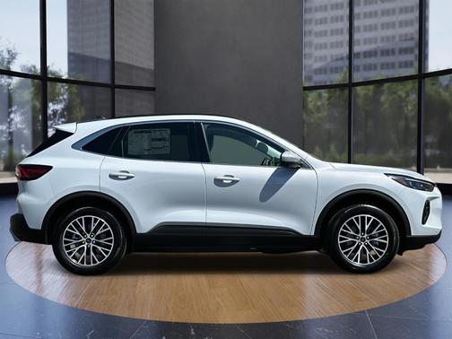 2025 Ford Escape PHEV