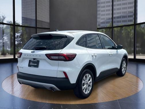 Oxford White 2025 Ford Escape Active