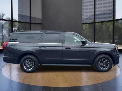 Gray Metallic 2025 Ford Expedition Max Active