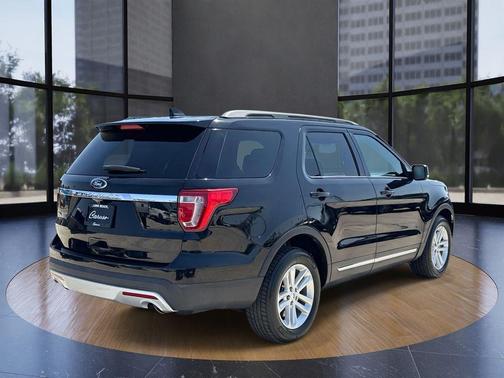 Shadow Black 2017 Ford Explorer XLT