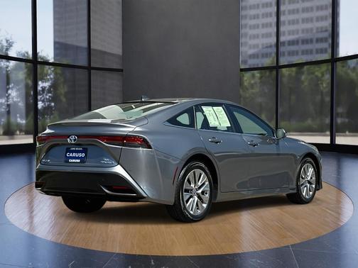 2021 Toyota Mirai XLE
