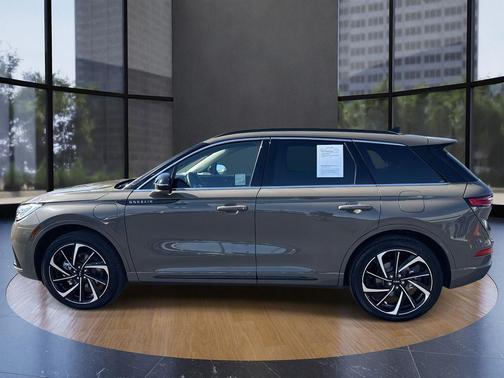 2025 Lincoln Corsair Grand Touring