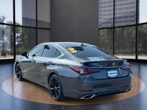 2024 Lexus ES 350 F SPORT Handling