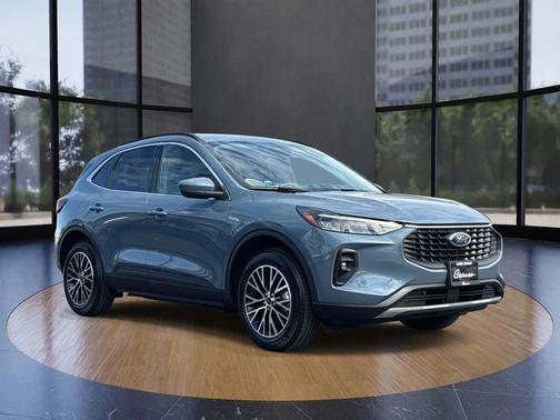 2025 Ford Escape PHEV