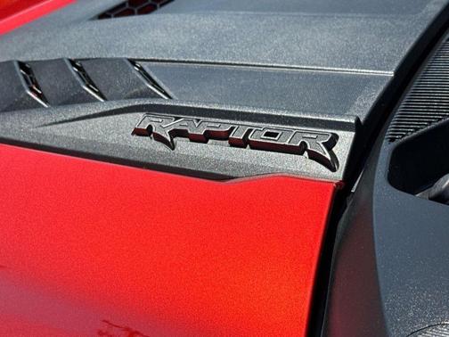 Chili Pepper Red 2022 Ford Bronco Raptor