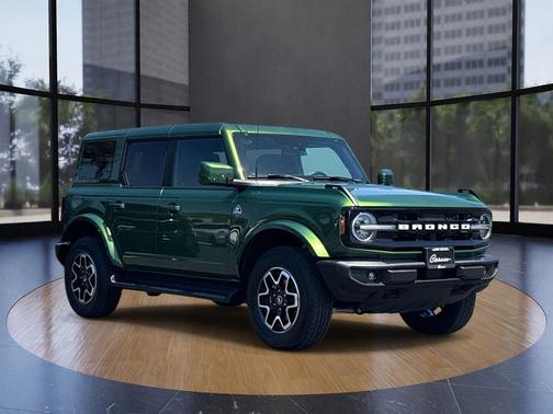 Green Metallic 2025 Ford Bronco Outer Banks