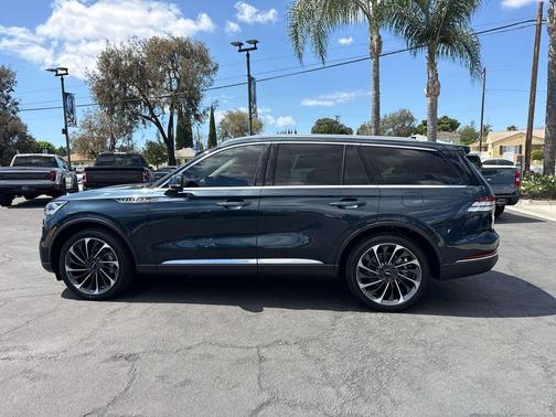 Flight Blue 2023 Lincoln Aviator Reserve AWD