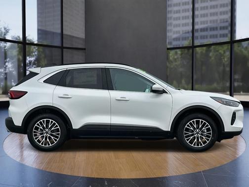 2025 Ford Escape PHEV