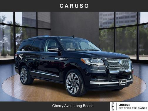 Black Metallic 2023 Lincoln Navigator Reserve
